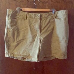 Lands end khaki shorts